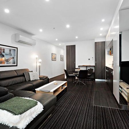 Modern Quiet 1 & 2 Bed Apt Opposite Albert Park Melbourne Eksteriør billede